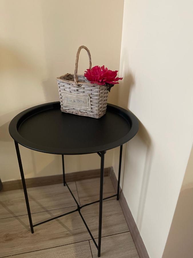 Apartamento Luxflats Rivne Exterior foto