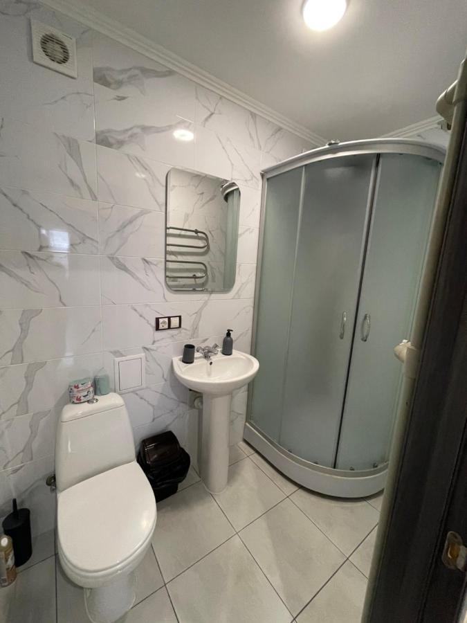 Apartamento Luxflats Rivne Exterior foto
