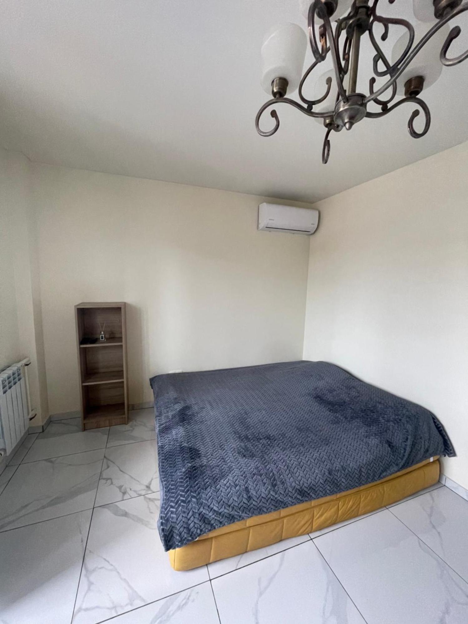 Apartamento Luxflats Rivne Exterior foto