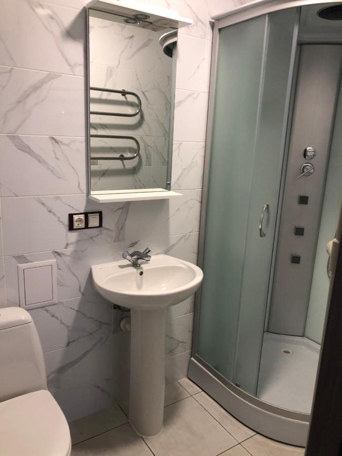 Apartamento Luxflats Rivne Exterior foto